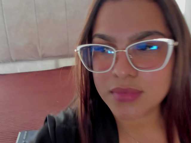 nathalia-correa Live Cam on BongaCams