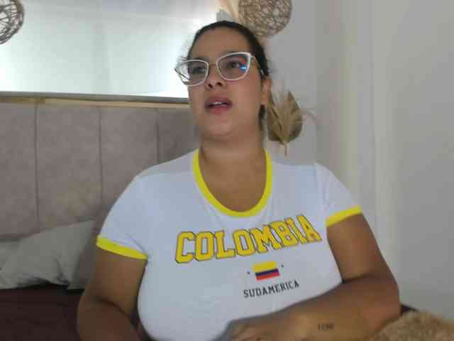 nathalia-correa webcam