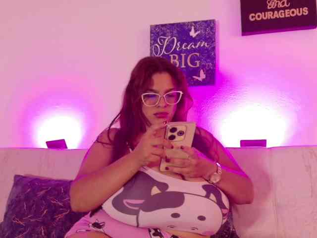 nathalia-correa webcam