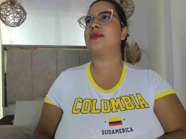 nathalia-correa webcam