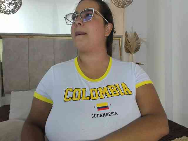 nathalia-correa webcam