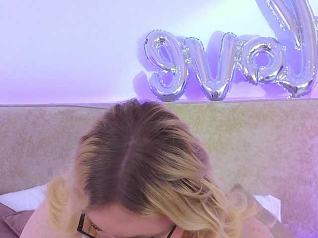 Julesnight live webcam show
