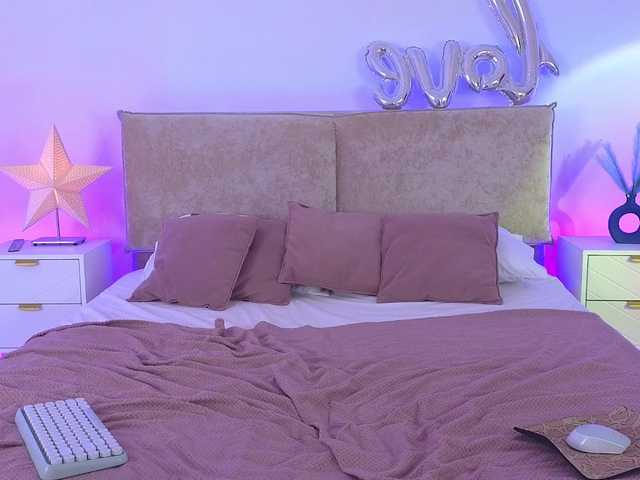 Julesnight live cam