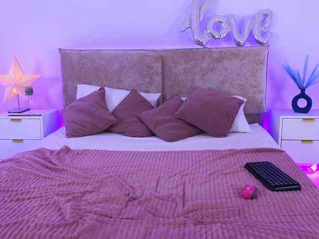 Julesnight Sex Cam Show