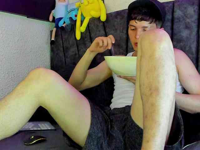 Jheampiero Sex Cam Show