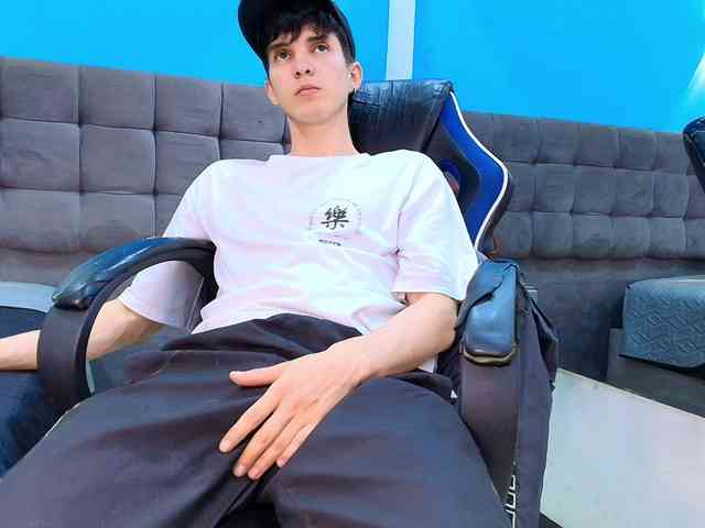 Jheampiero Jheampiero