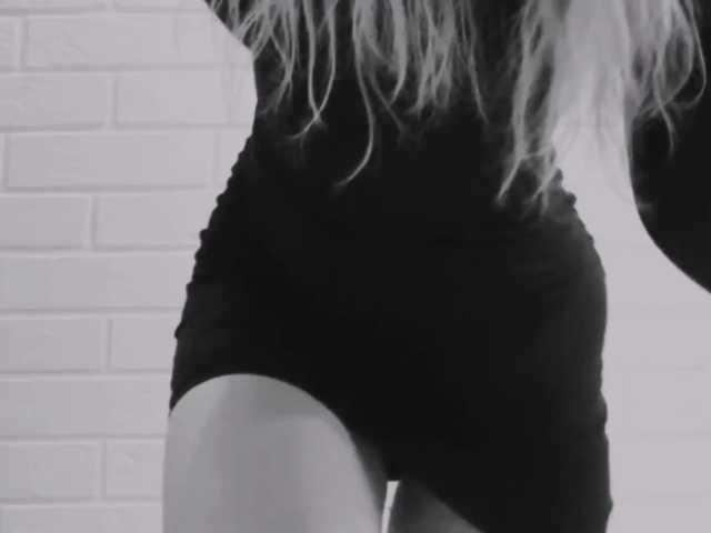 PinkFoxya, en vivo ahora en BongaCams