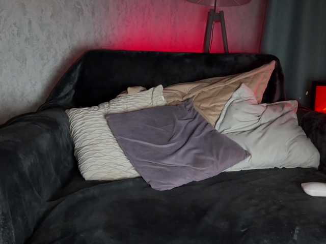 PinkFoxya live cam on BongaCams