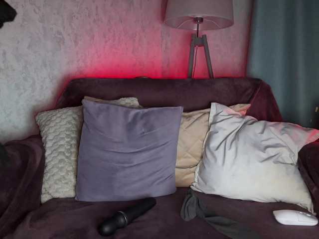 PinkFoxya webcam