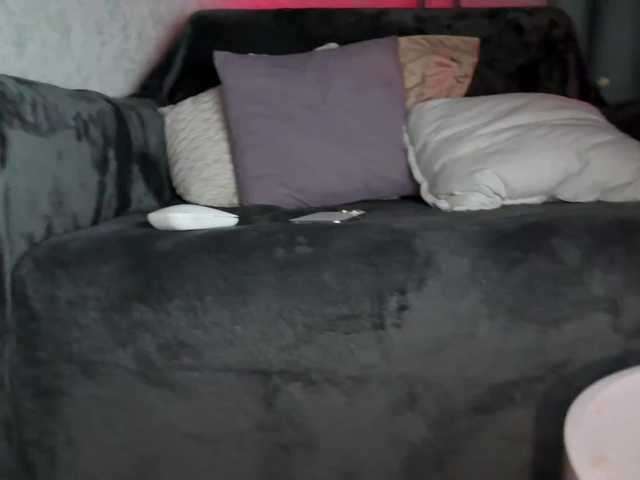 PinkFoxya live cam on BongaCams