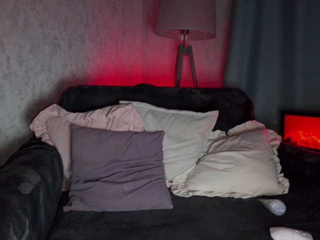 PinkFoxya live cam on BongaCams