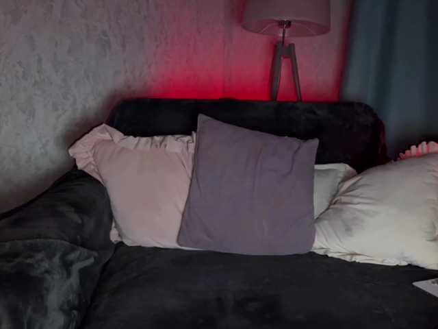 PinkFoxya live cam on BongaCams