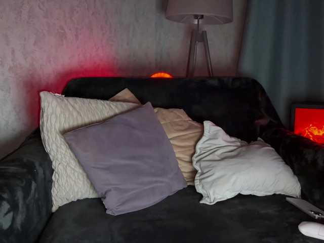 PinkFoxya live cam on BongaCams