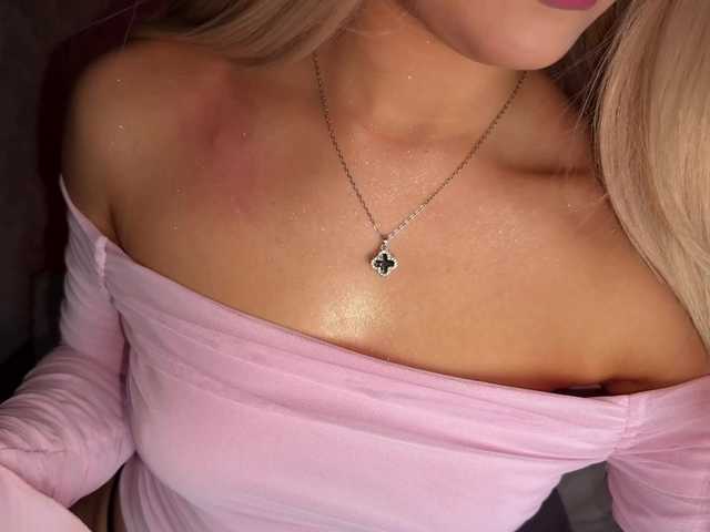 PinkFoxya