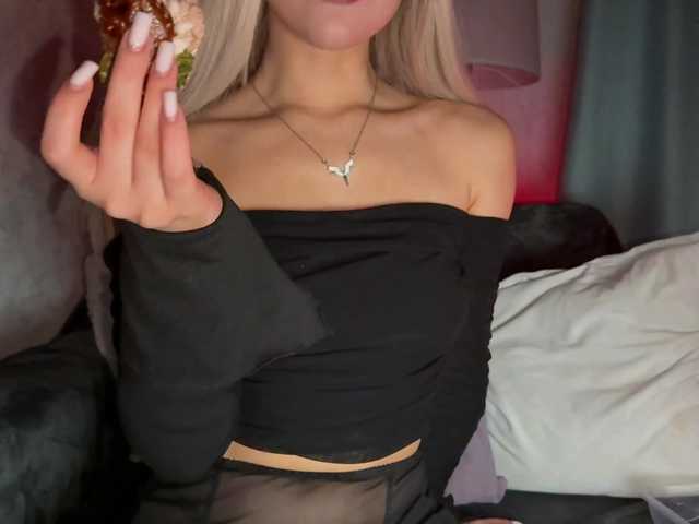 PinkFoxya