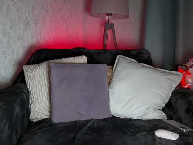 PinkFoxya live cam