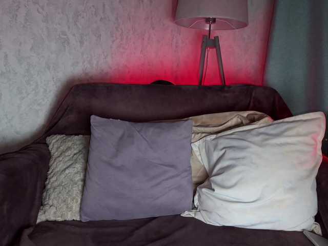  PinkFoxya chat room
