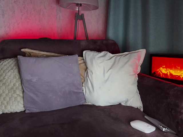 PinkFoxya Nude Live Sex Shows