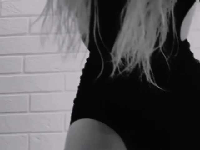 PinkFoxya