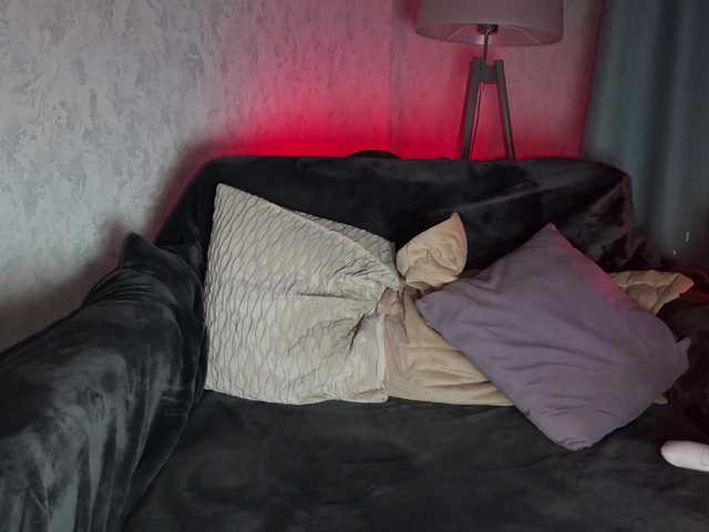 PinkFoxya live cam