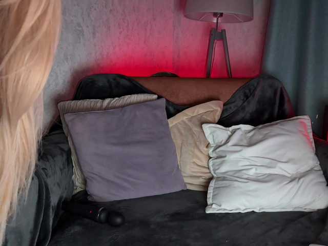 go to chat with PinkFoxya