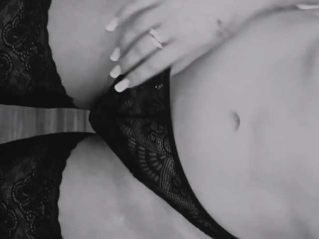 PinkFoxya live cam on BongaCams