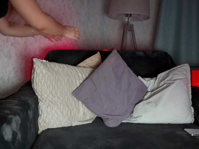 PinkFoxya live cam on BongaCams