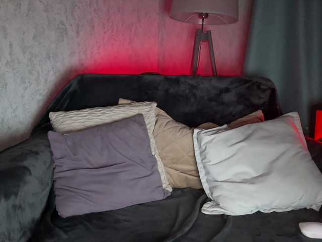 PinkFoxya live cam on BongaCams