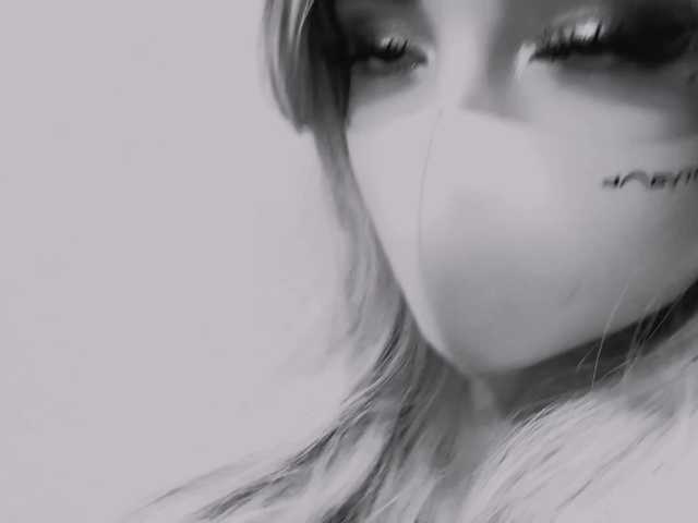 PinkFoxya live cam on BongaCams