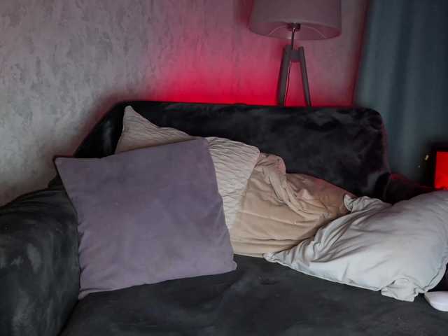PinkFoxya live cam on BongaCams