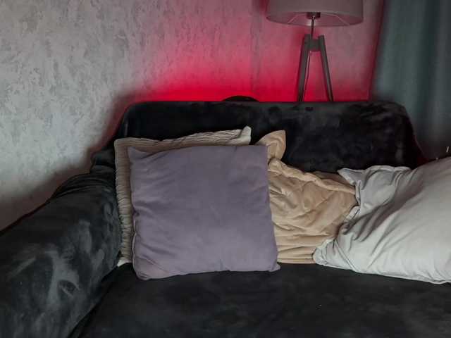 PinkFoxya live cam on BongaCams