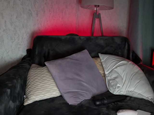 PinkFoxya live cam on BongaCams