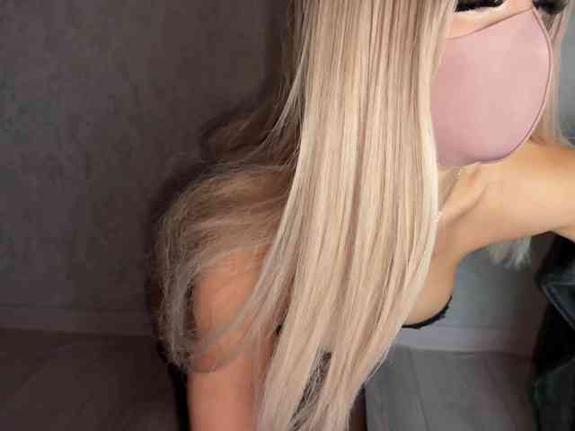 Модель: PinkFoxya