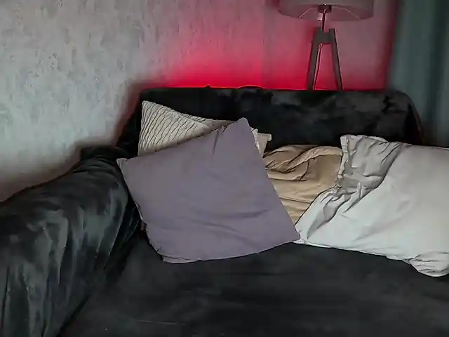 PinkFoxya