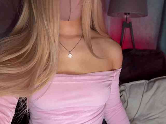 PinkFoxya
