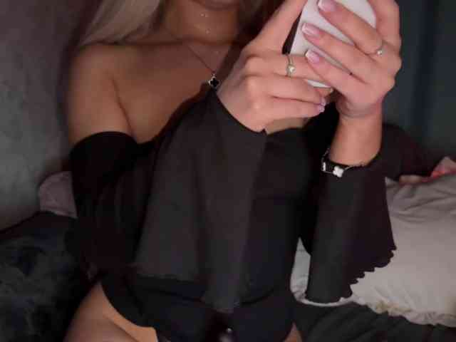 PinkFoxya