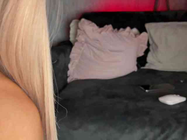 PinkFoxya