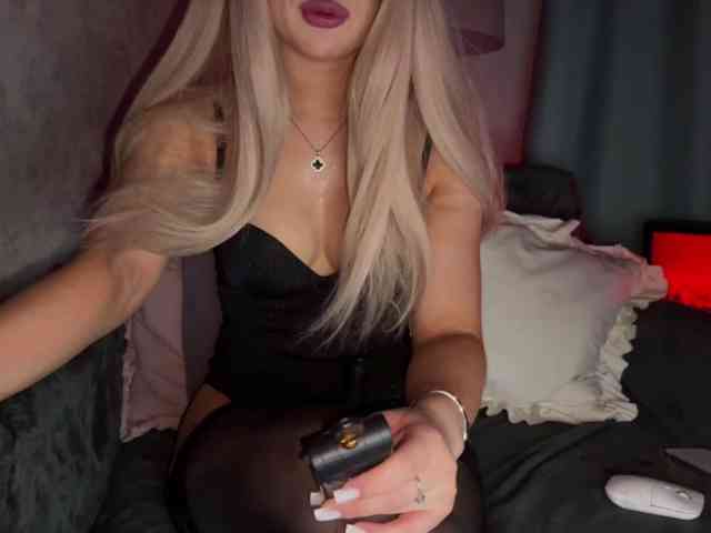 PinkFoxya
