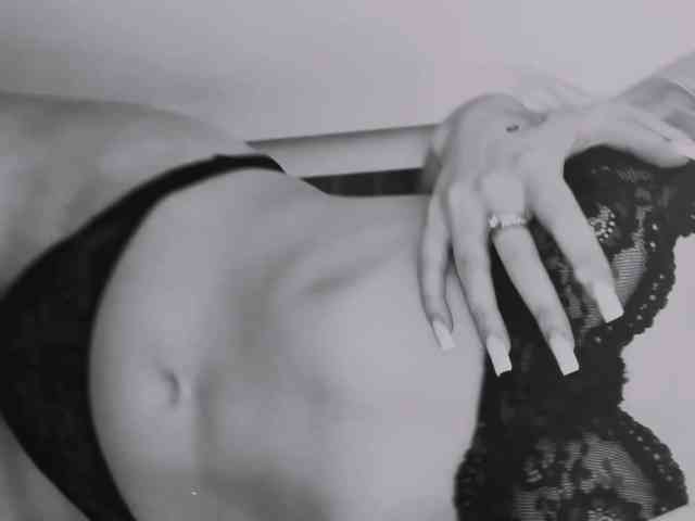 PinkFoxya webcam