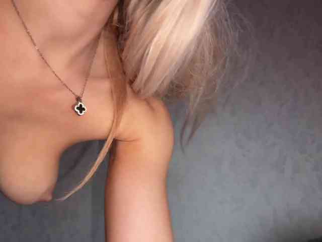 PinkFoxya