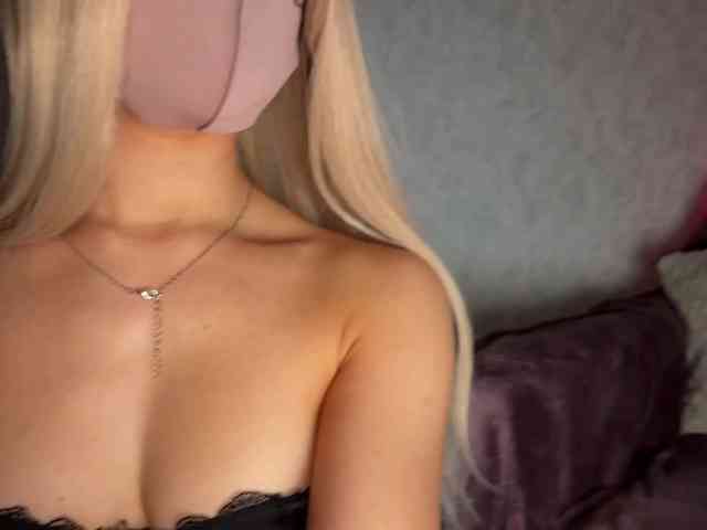 PinkFoxya