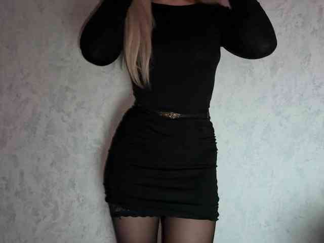 PinkFoxya webcam