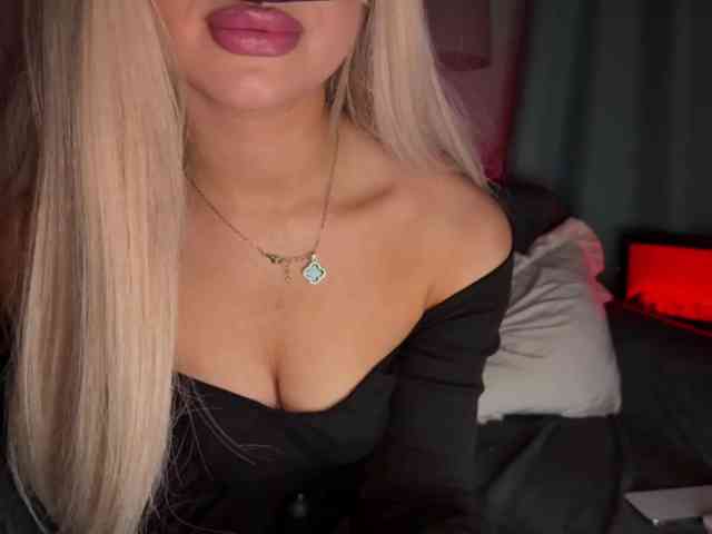 PinkFoxya