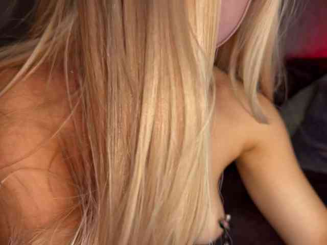 PinkFoxya