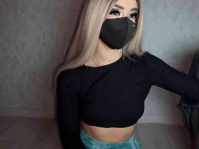 PinkFoxya