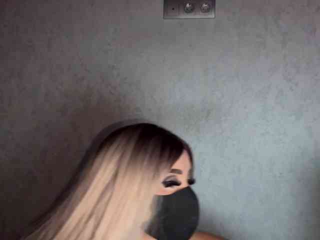 PinkFoxya