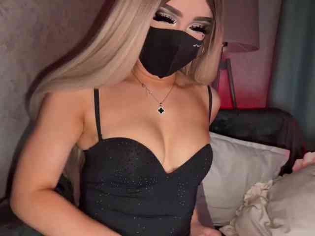 PinkFoxya