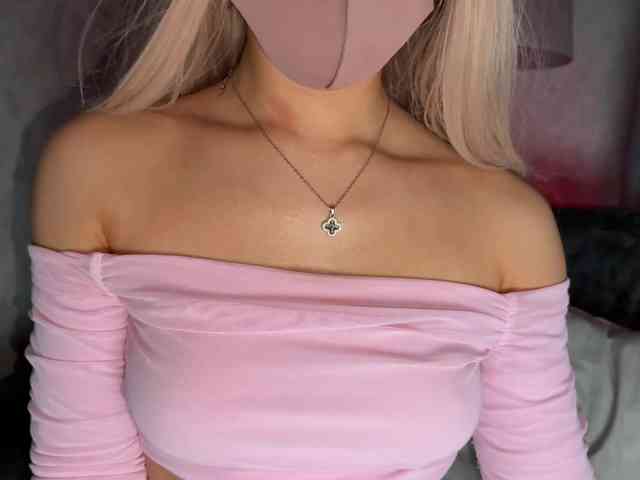 PinkFoxya