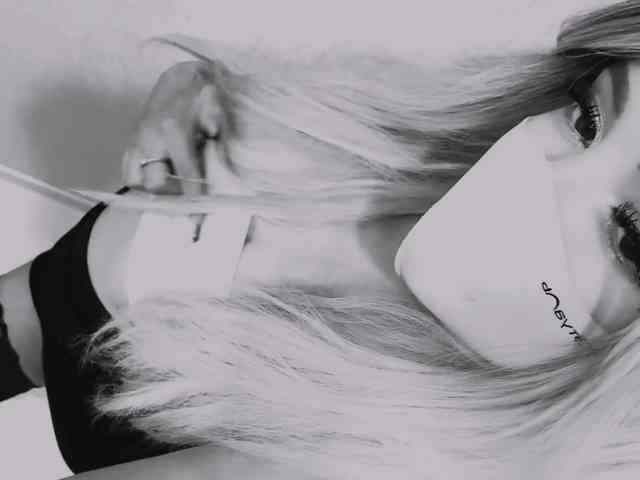 Модель: PinkFoxya