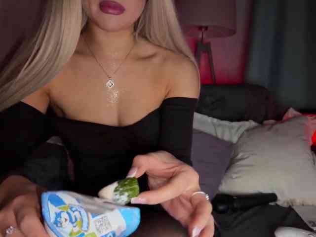 PinkFoxya